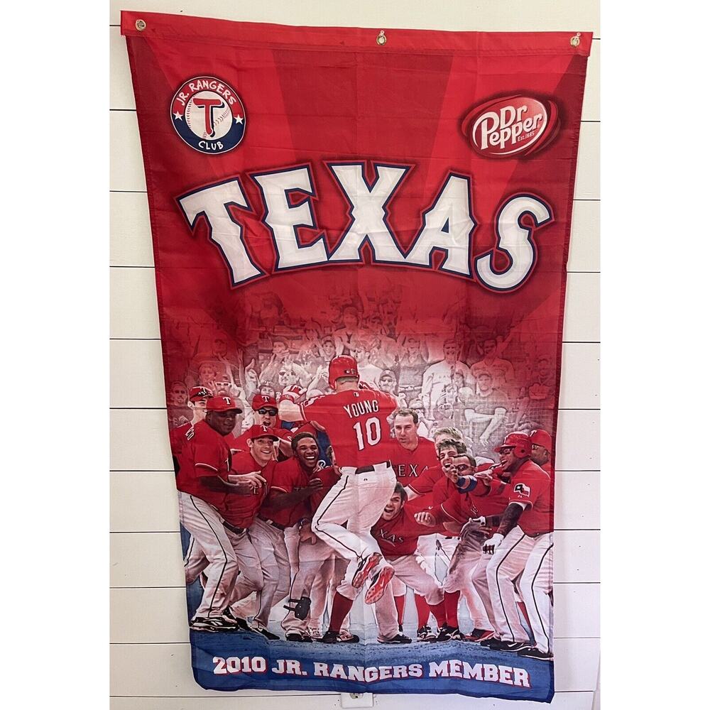 Texas Rangers 2010 Junior Rangers Team Flag 36X60 MLB. Beautiful!